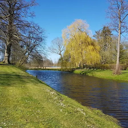 In Satow Mit Garten, Cleaning Included Apartman